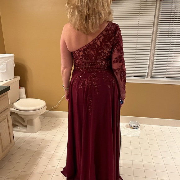 Burgundy Gown One Shoulder Sequined - Picture 2 of 3